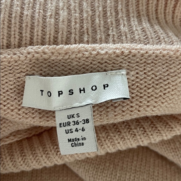 Topshop Oversized Turtleneck Soft Pink Long Sleeve Sweater EUC Size Small - Picture 5 of 6